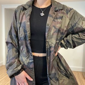 HUF wind breaker
